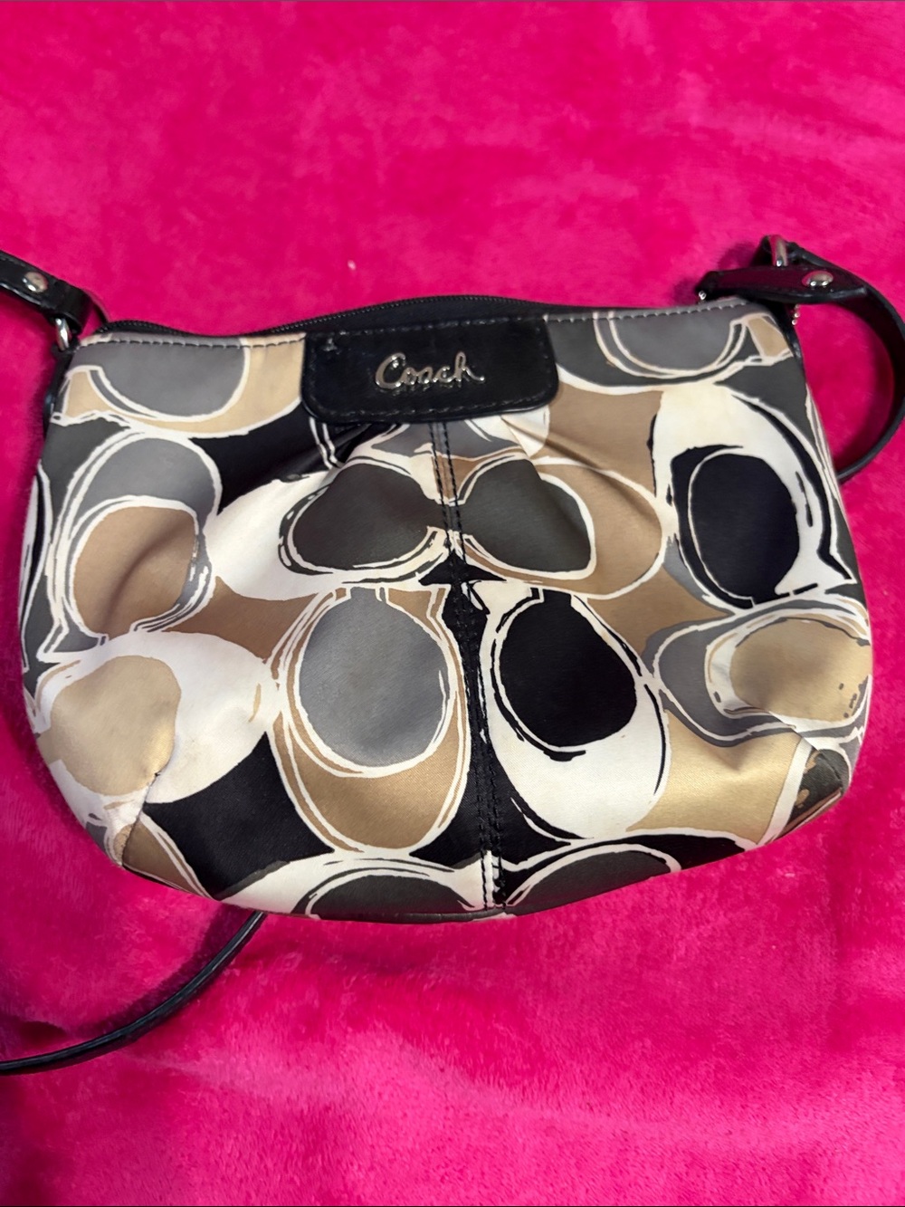 Coach Multicolor Signature Shoulder Crossbody in Neutral Tones - Picture 6 of 12